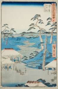 Hodogaya: Vista Lejana de las Montañas Kamakura desde la Casa de Descanso cerca del Árbol Límite (Hodogaya, Kyoboku tateba Kamakura yama enbo), no. 5 de la serie "Vistas Famosas de las Cincuenta y Tres Estaciones (Gojusan tsugi meisho zue)" de Utagawa Hiroshige
