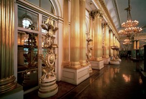El Salón Heráldico en el Palacio de Invierno de Vasily Stasov
