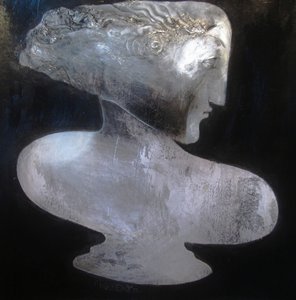 Elegante perfil plateado de Victor Tkachenko