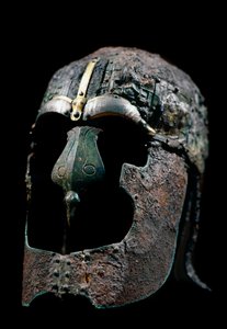 Arte pre-vikingo: casco de guerrero, siglo VI-IX Era de las migraciones de Viking Viking