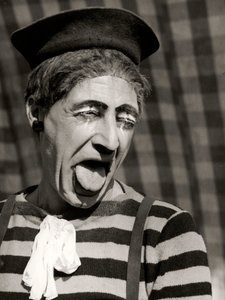 Retrato de un payaso, Italia, c.1950 (gelatina de plata) de Vincenzo Balocchi