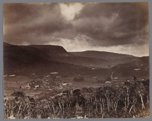 Vista de Nuwara Eliya vista desde Oliphant Estate, Ceilán