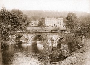 Casa Chatsworth y el puente sobre el río Derwent, Derbyshire de WR and S