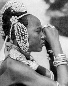 Una niña nigeriana, 1936 de Wide World Photos