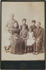 Retrato de familia,c. 1890 (foto) de Wilcox