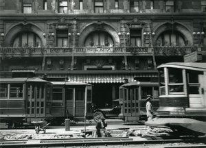 Hotel Astor, c.1910-21 de William Davis Hassler