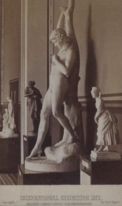 Estatuas en exhibición en la Exposición Internacional, Londres