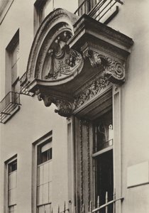 Puerta, 9, Grosvenor Road, Londres (foto en b/n) de William Galsworthy Davie