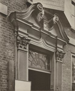 Puerta, Crutched Friars, Londres de William Galsworthy Davie