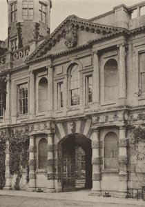 Puerta, La Entrada, Castle Ashby, Northants de William Galsworthy Davie