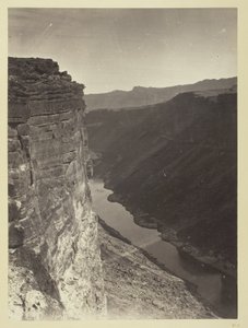 Grand Cañon, río Colorado, cerca de Paria Creek, mirando al este de William H. Bell