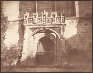 Una antigua puerta en Magdalen College, Oxford, abril de 1843 (foto) de William Henry Fox Talbot