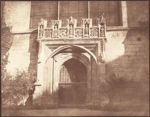 Una puerta antigua en el Magdalen College, Oxford de William Henry Fox Talbot