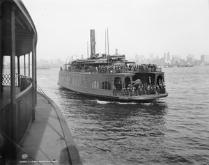 Un ferry, Nueva York, c.1900 (foto en blanco y negro)
