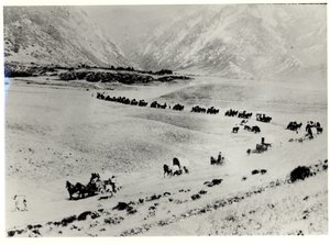 Pioneros recogiendo inmigrantes de la estación de tren y llevándolos a la Ciudad del Lago Salado Mormón de William Henry Jackson