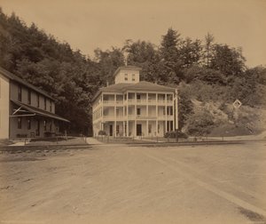 Lago Owasco, Casa Ensenore Glen,c. 1895 (foto)