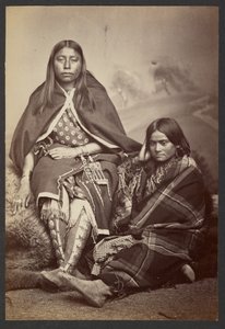 [Mujeres del Pueblo Kiowa]