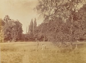 [Estanque cerca de una casa de campo] de Willoughby Wallace Hooper