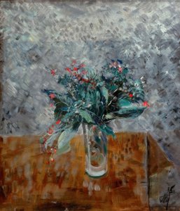 Flores en un vaso alto
