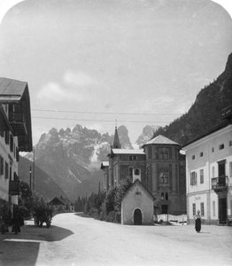 Landro y Monte Cristallo, Tirol, Italia, c1900s de Wurthle and Sons