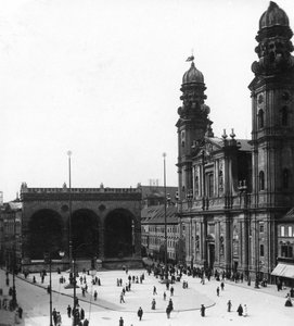 La Iglesia Católica Theatiner St Cajetan, Múnich, Alemania, c1900s de Wurthle and Sons