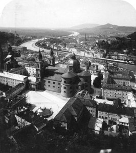 Vista de Salzburgo desde la Fortaleza de Hohensalzburg, Salzburgo, Austria, c1900
