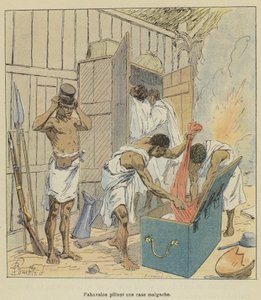 Fahavalos saqueando una casa malgache