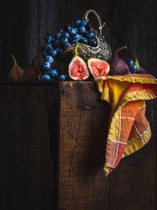 Arreglo floral «Moody Fruit» de alan shapiro