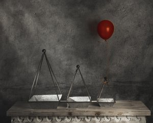 Maceteros geométricos «Red Balloon» de chenyi wang