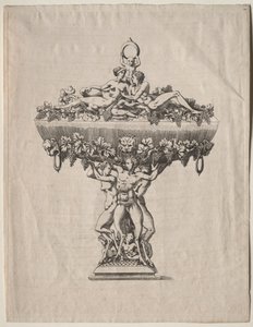 Copa cubierta con festón de uvas de copy after Antonio Fantuzzi