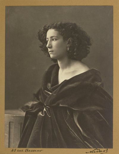 Retrato de Sarah Bernhardt en 1864 por Nadar de Nadar