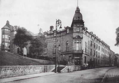 Buxton: Peak Hydropathic (foto b/n) de (after) English photographer