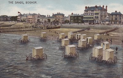 The Sands, Bognor (foto en color) de (after) English photographer