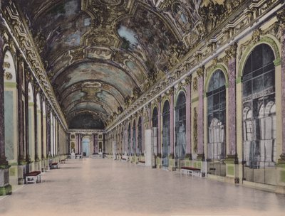 Galería de los Espejos de (after) French Photographer