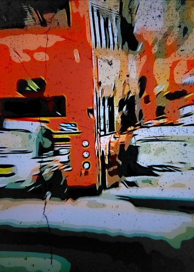 Autobús urbano naranja de Mavet