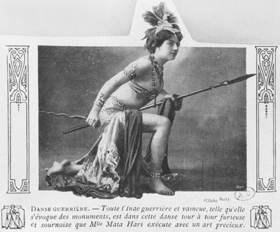 Mata Hari en una danza de guerra, principios del siglo XX de A. Bert