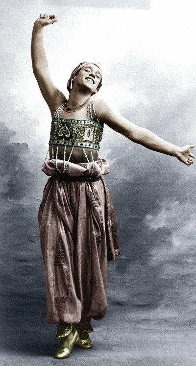 Vaslav Nijinsky en traje para Sheherazade de A. Bert