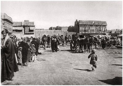 La plaza del bazar en Basora, Irak de A. Kerim