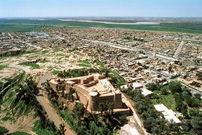 Vista aérea de la ciudad, restaurada por los aqueménidas después de su destrucción por los asirios en 640 a.C. de Achaemenid