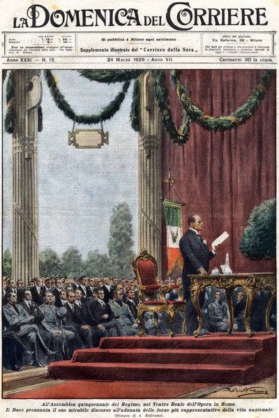 Benito Mussolini dando su discurso en el Teatro Reale de la ópera en Roma ante los líderes del régimen. Ilustración de Achille Beltrame. 
