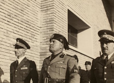 Inauguración de los edificios del Aeropuerto Real 