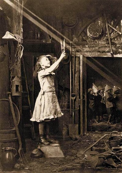 Niña cortando un rayo de sol de Adam Diston