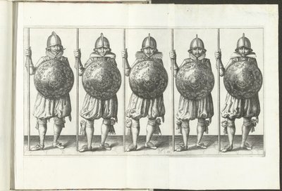 El ejercicio del escudo y la punta: cinco soldados de pie uno al lado del otro en línea con la aguja en la mano derecha apoyada en el suelo y el escudo frente al cofre (n. ° 31), 1618 The Nassausche Wapen-Handinge, van Schilt, Spies, Rappier andde Targe :  de Adam van Breen