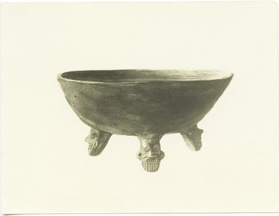 Olla de Patamban, Zahuayo y lascas de obsidiana del Montículo de Guadalupe, Etzatlán, Churumuco, Michoacán, México de Adela Breton