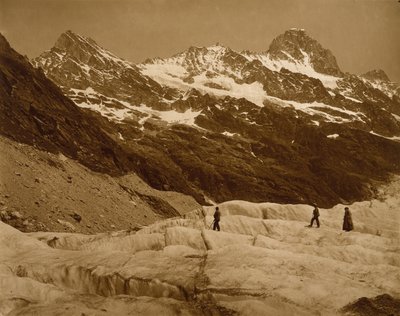 Paisaje alpino, tres excursionistas en un glaciar, 1860s de Adolphe Braun
