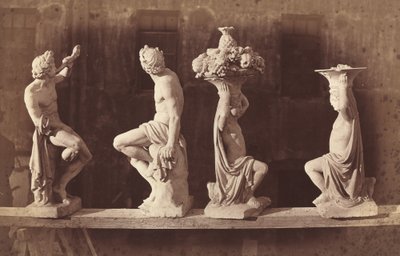 Cuatro Estatuas de Adolphe Terris