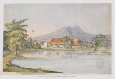 Vista de una casa con una bandera holandesa y un estanque contra una montaña, Java Occidental de Adrianus Johannes Bik