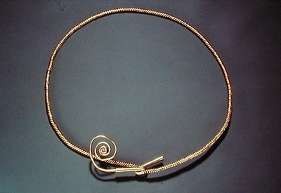 Torque, de Tara, Condado de Meath, Edad del Bronce Medio de Age Bronze