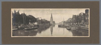 Vista de Oude Schans y Montelbaanstoren, visto hacia el IJ, Amsterdam de Alb. Kapteijn (attributed to)
