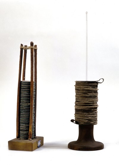 Las pilas de Alessandro Volta. Museo de Ciencia y Tecnología, Milán de Alessandro Volta